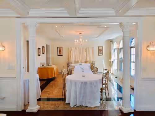 10,500 SF Luxury Estate 10 BR +11 Bath, Pool, Hot Tub, photo 4