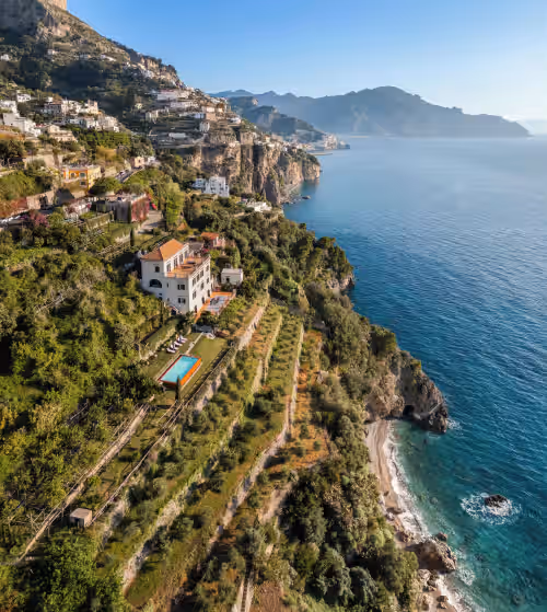 Villa Vettica, a mansion between sea and sky in the heart of the Amalfi Coast.