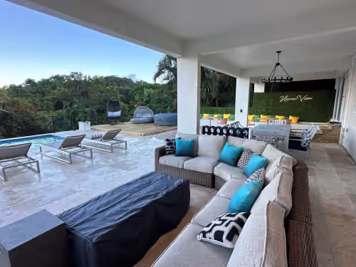 Stunning Private Oasis with Pool and Ocean Views, photo 3