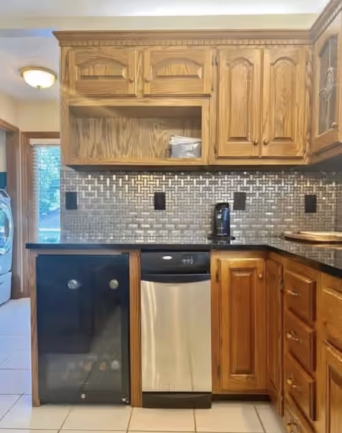 Spacious Lake house with Double Boat Dock & Gently Sloping Lot, photo 3