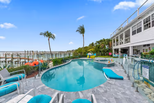 Aquarius Resort: 2 Side-by-side beach houses! 2 pools, 2 spas, 2 docks, & more, photo 3