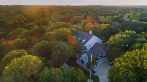 Whispering Oaks Estate and Venue, photo 2
