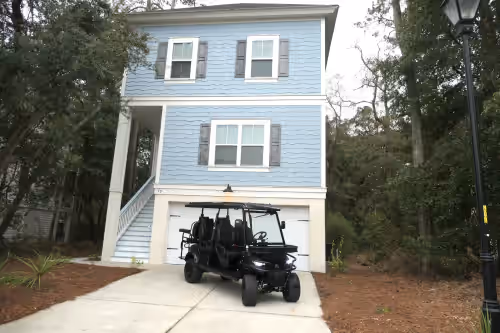 Perfect space for family gatherings, Golf Cart included w/restrictions.