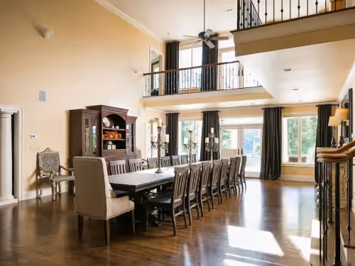20% off until March, Elevator, Lake Front, Pool, Pontoon, Theater, Fire Pit, WOW, photo 2