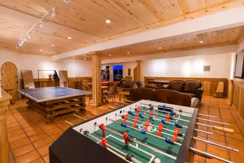 Retreat Ruidoso! 5 separate sleeping areas with a private indoor pool, photo 5