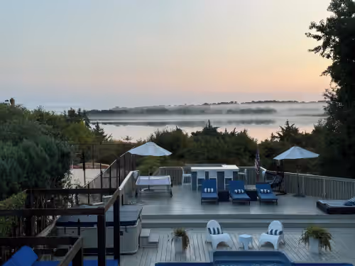 Private resort/home in Southampton with private beach pool volleyball, photo 3