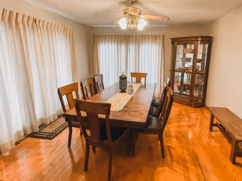 Spacious Lake house with Double Boat Dock & Gently Sloping Lot, photo 4