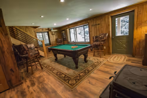 Private Waterfront Estate, 7 Cabins, Nestled on 500+ acres w/ waterfalls, trails, photo 2