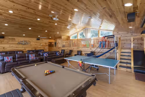 Accessible Blue Spruce Lodge: 340 ft of Lake Frontage, 80-ft wide Sandy Beach, photo 2