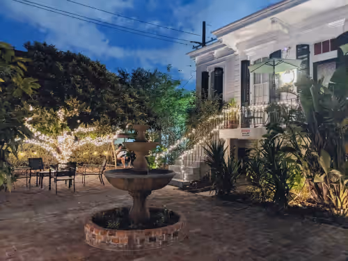 Luxury Mansion Next To French Quarter, photo 3