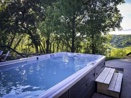 Luxury, spacious lodge, 10 mile views on 300 acre ranch, Trails, Ponds, Animals, photo 3