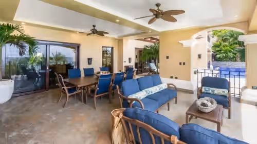 Stunning beachfront Flamingo mansion with incomparable ocean setting, photo 4
