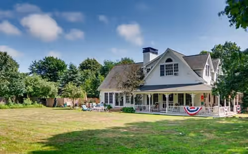 Spacious Country Home centrally located on the island of Martha's Vineyard, photo 2