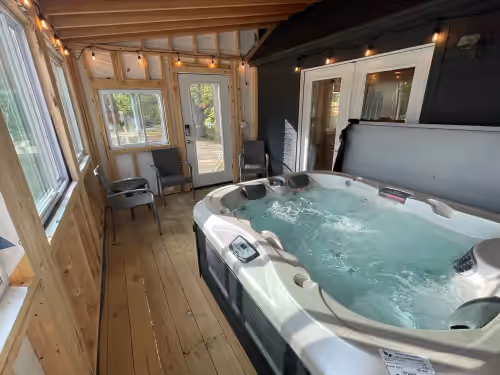 RIVER! Hot tub, Movie theater, Sauna, Massage chair, photo 4