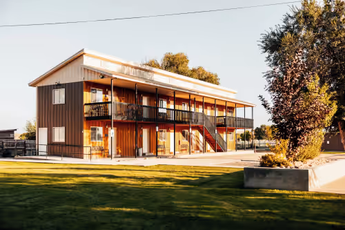 Nature Lodge SLEEPS 80+ Family Reunions, Corporate Retreats. Entire Facility, photo 3