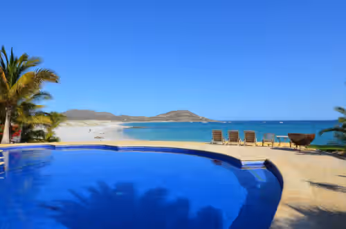 Rancho de Costa: One-of-a-Kind Beachfront Estate on the Bay of Dreams, photo 2