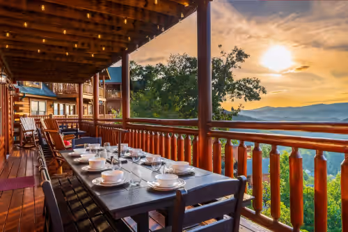Luxe Retreat @ FireFly Vista~Epic Views~Pvt Pool~Firepit~Sleeps 24, photo 2
