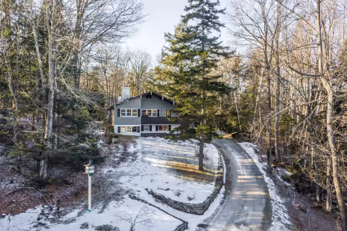 We Suggest Each guest have a 4 wheel drive when visiting Vermont in the Winter at Killington Chalet