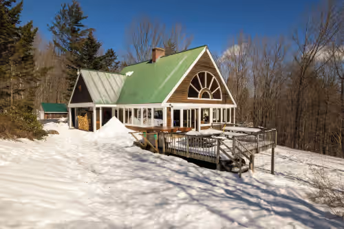 Sunburst home sleeps 16 with an indoor and outdoor hot tub. Perfect for family reunions and getaways, photo 3