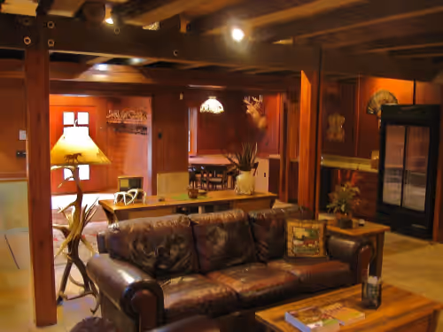 Rustic, Elegant 8,000 Sq. Ft. Timber Frame Lodge in Southwest Wisconsin, photo 3