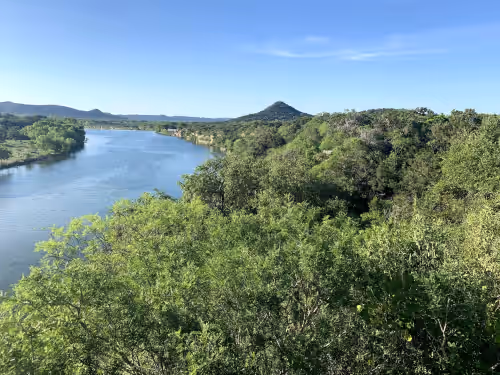 Book 4 cabins with Private River Access to the Nueces River, photo 3