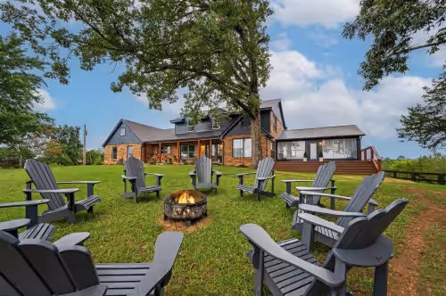 Property grounds at Book 2 Nights, Get 1 Free