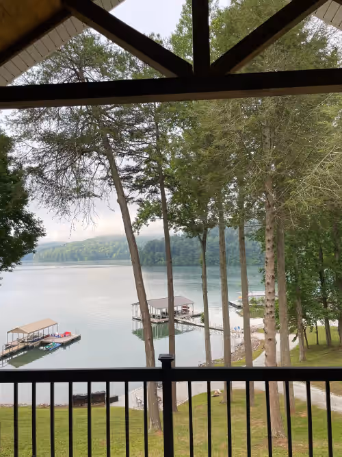Property grounds at 'Whatta View' & No Steps, 2 Slip Covered Dock, Hot Tub, Ping Pong, Pool Table