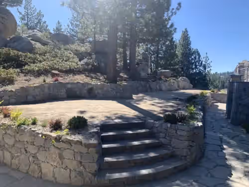 VIEWS!! Walk to Ski Resorts-Private Hot Tub, Sauna, Steam Room, Great Location, photo 5