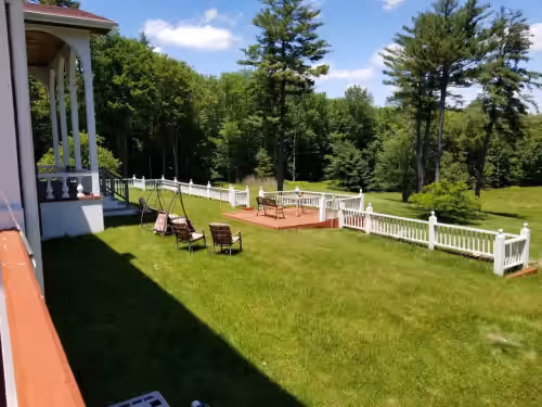 Property grounds at WELCOME TO NOBLE NEST