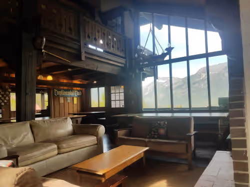 European Alpine Lodge with Stunning Mountain Views- Room for the entire Family, photo 4