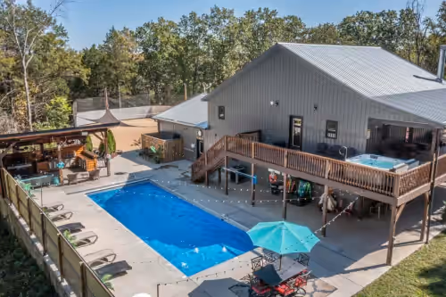 Bauman's Hillside Hideaway - Book With Bauman's Deep Woods Escape For The Ultimate Dual Property Wedding Venue!