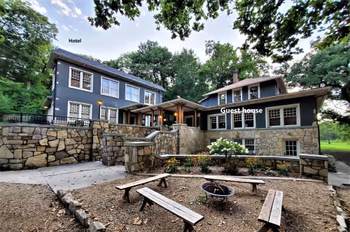 Entire Restored 10 bedroom Hotel! Located on 62 acre resort