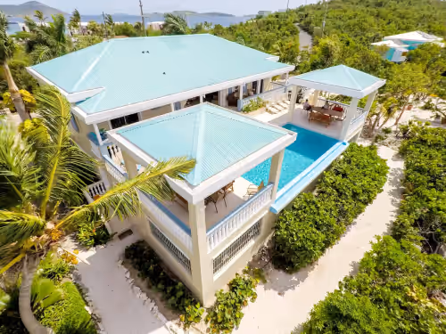 Luxury Ocean Front Villa! Infinity Edge Pool, Private Beach, Sunrise Views, photo 4