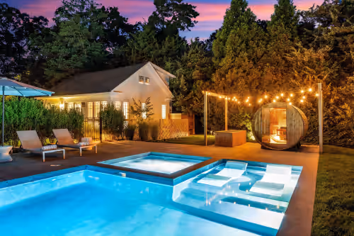 Resort Style Escape in Bellport Village! Pool, Spa, Sauna, Fire Pit & Game Room, photo 4