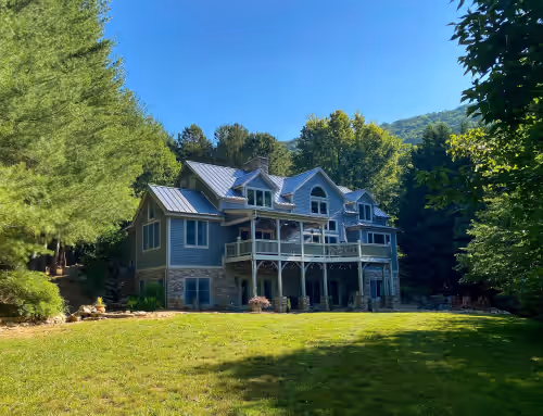 Pine Hollow | An Asheville Luxury Timber-Frame Home w/ Hot Tub, Weddings, and More
