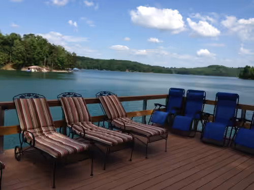 Ideal location, Lakefront, Hot Tub, 2 Story Dock, 2 kitchens, 2 Ice Maker, photo 4