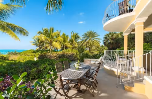 Villa Renaissance 108: Ocean Front, 2 Story, 7 Bedrooms, 7 1/2 Bathrooms, photo 4