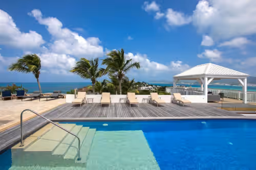 Pool at Le Caprice Luxury villa