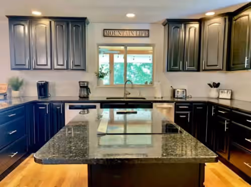 7 Bedroom w/ Heated Pool Overlooking Pigeon Forge, photo 3