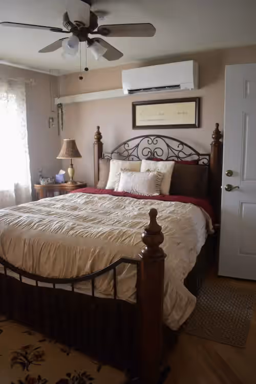 Rocky Mountain Inn Bed and Breakfast in Montana near Glacier National Park, photo 2