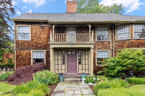9-bedroom vacation home near Cape Cod Beaches