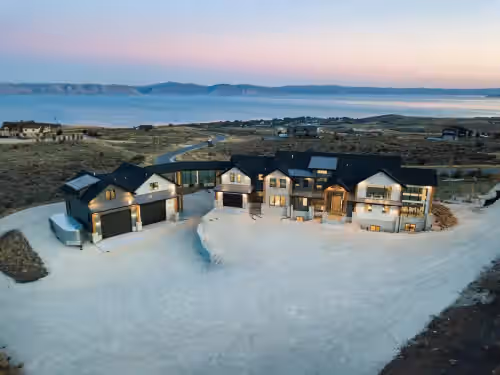 Skybridge at Bear Lake: Sleeps 61 +14-optional condo, Private Beach, Theatre Rm
