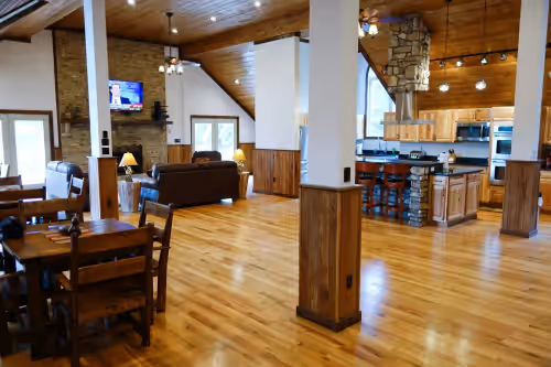 Westcott House- Privacy, amenities and space all in one beautiful package, photo 2