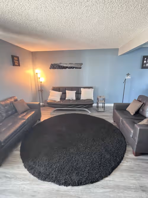 Remodel home with Poker Table, photo 3