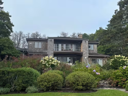 Secluded Bayfront Retreat, photo 4
