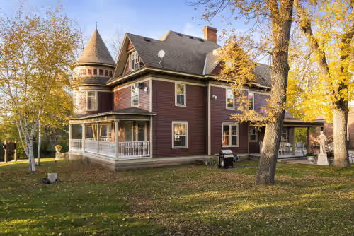 Stunning Historical Mansion: 8 bedrooms (sleeps 16+), photo 2