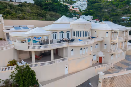 LUXURY 6 BR. Ocean View, photo 4