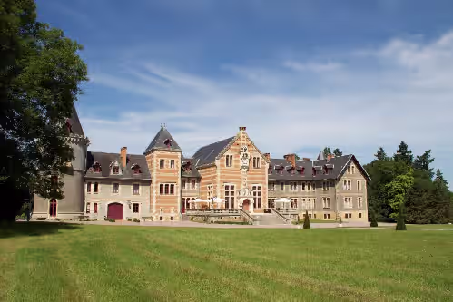 LUXURY RENOVATED CASTLE BEGUIN, photo 2