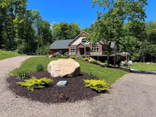 Secluded 25-acre private lake, set on 200 acres of private land. Sleeps 19, photo 4
