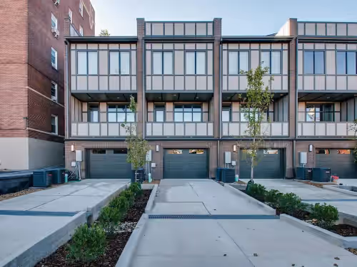 BIG GROUP TRIPS! 1MI TO BROADWAY! UP TO 6 HOMES TOGETHER WITH ROOFTOP DECKS, photo 2